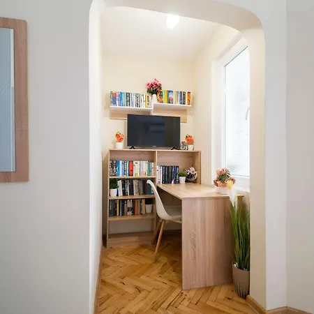 Апартаменты Yavi's *