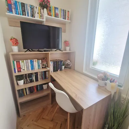 Апартаменты Yavi's *